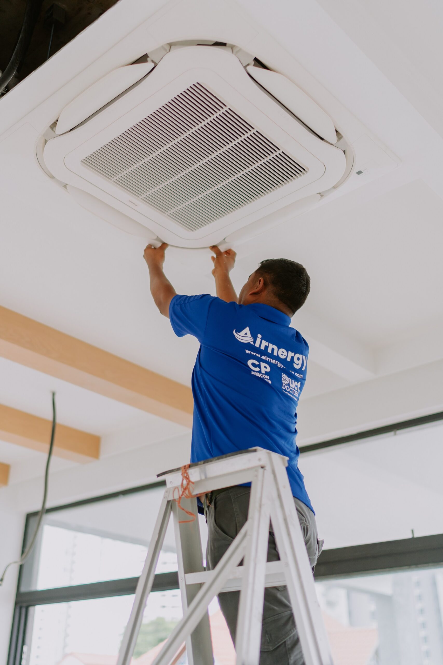 Why Regular Aircon Cleaning in Singapore Is Essential for Healthy Living